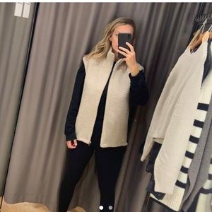 & Other Stories Teddy Vest